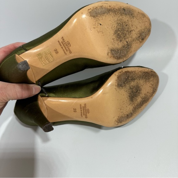 Valentino Garavani Green Black Florak Rhinestone Peep Toe Heels 39 Whimsigoth - Picture 12 of 16